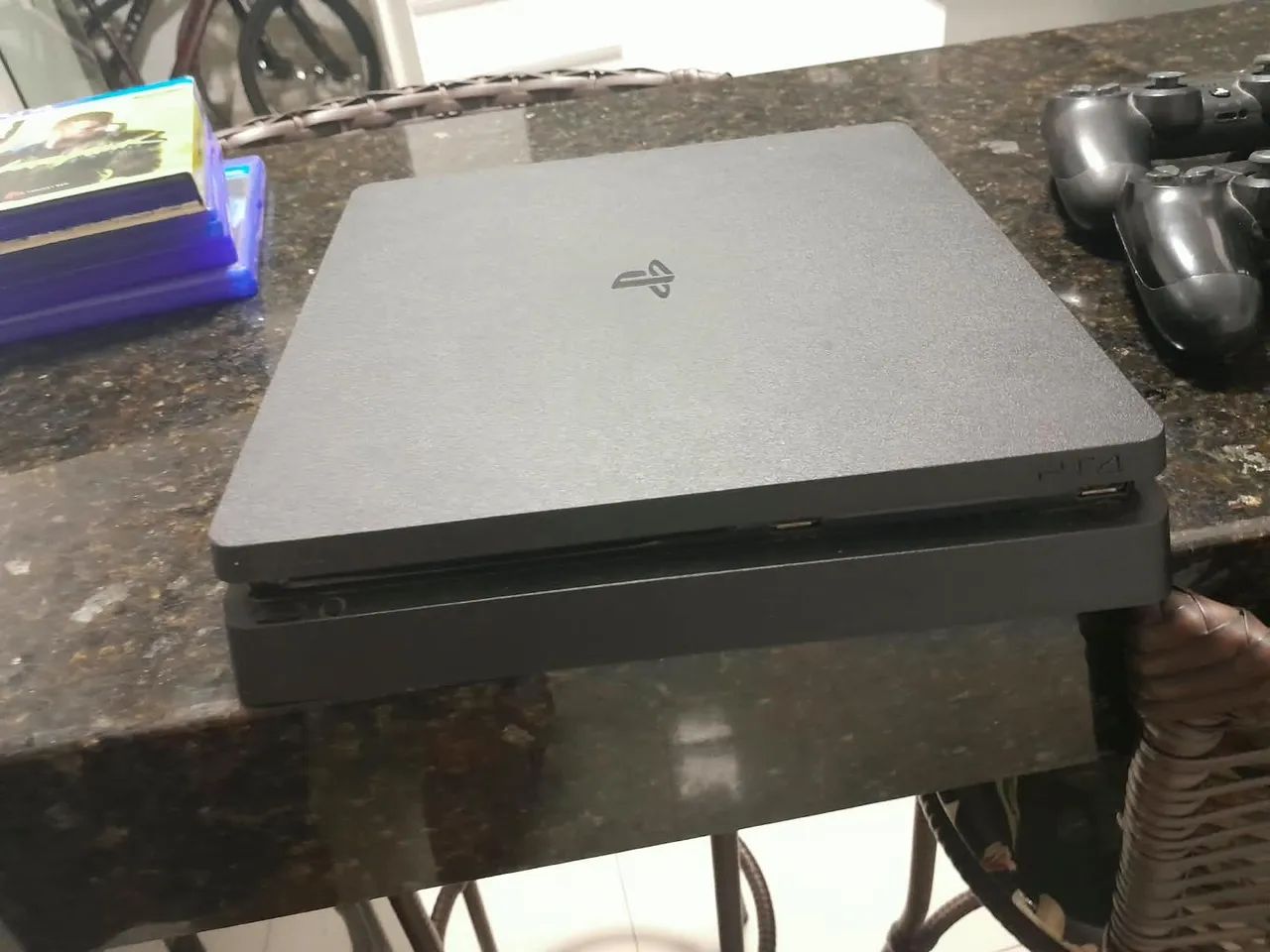 Ps4 slim 1tb usado - Foto 2