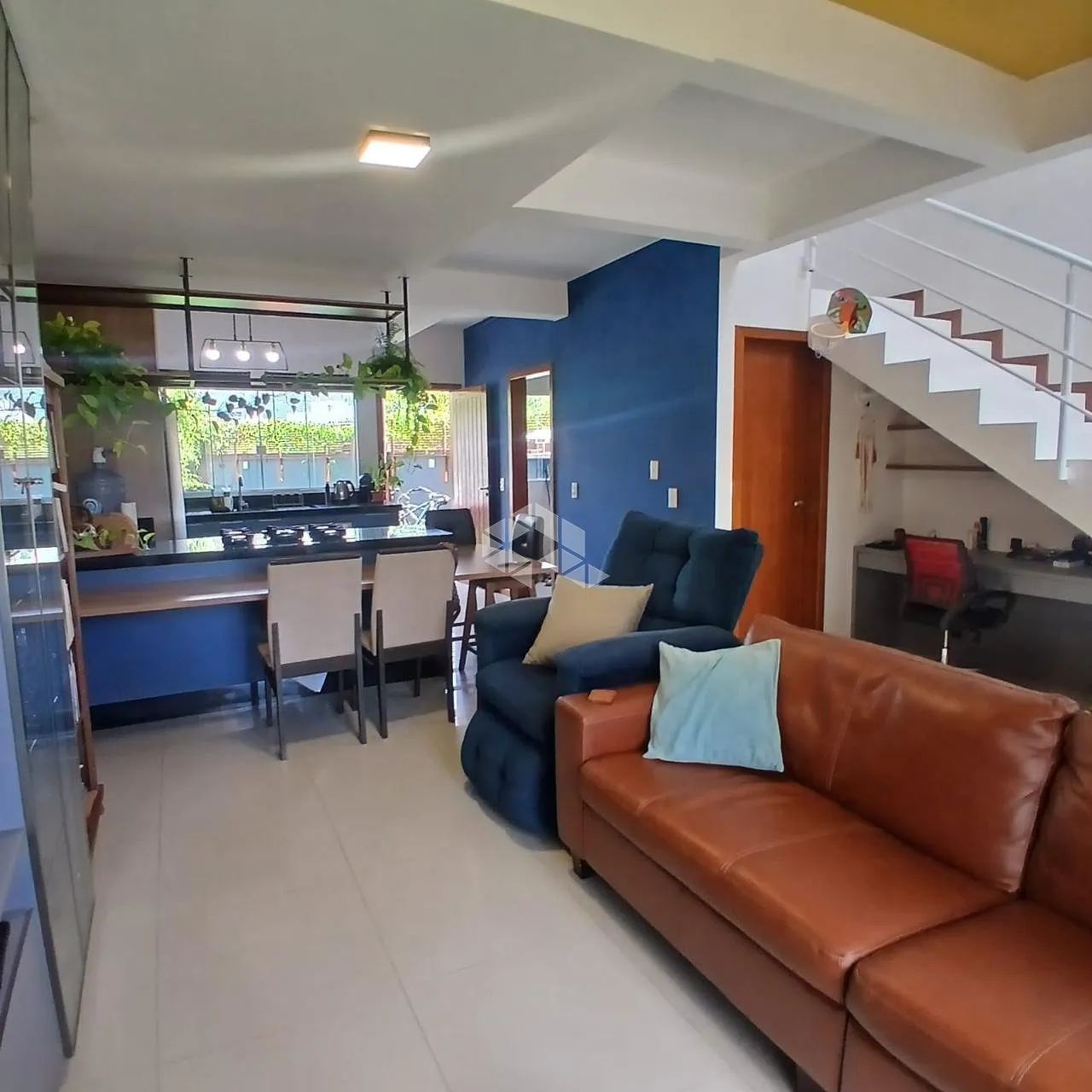 Casa Geminada Semi Mobiliada à Venda no Rio Vermelho - Florianópolis/SC - Foto 2