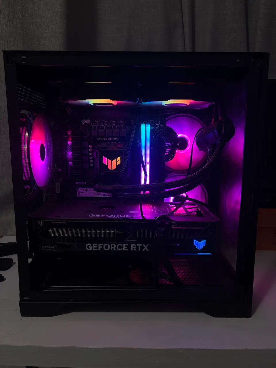 Pc gamer top roda tudo no ultra (acompanha mouse e teclado hyperx)