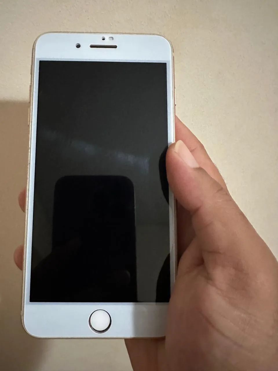 iPhone 8 Plus