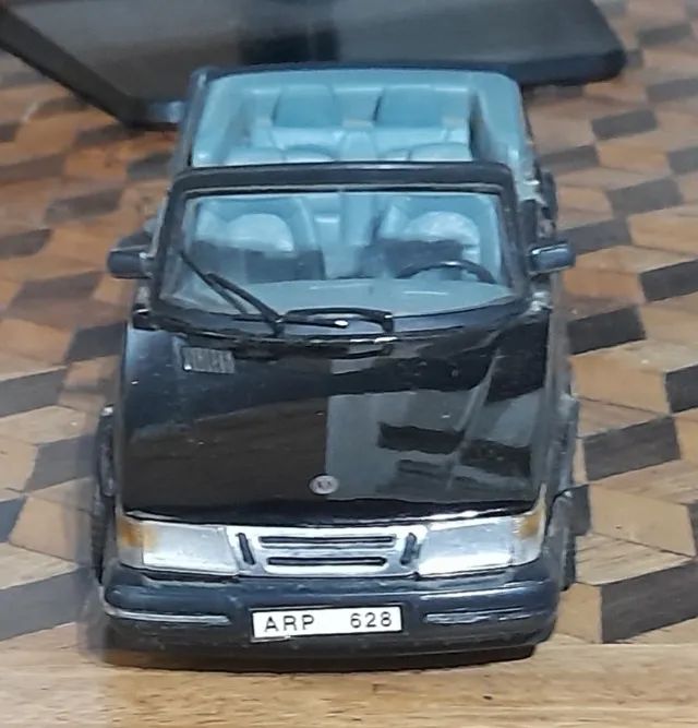 Miniatura em metal SAAB 900 Turbo Cabriolet - Marca: Anson