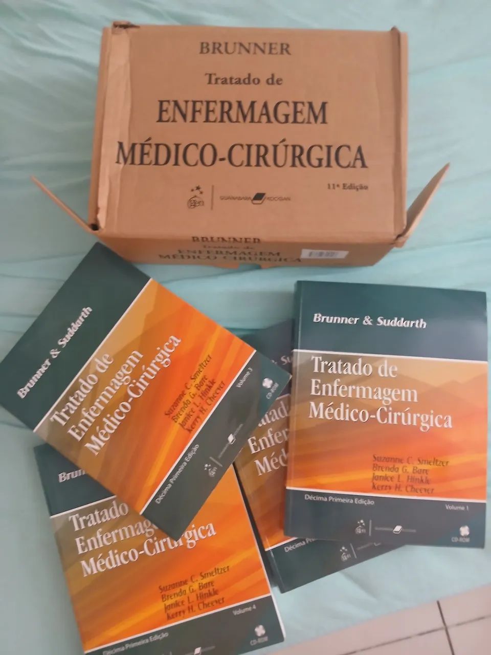 TRATADO DE ENGERMAGEM MEDICO CURURGICA