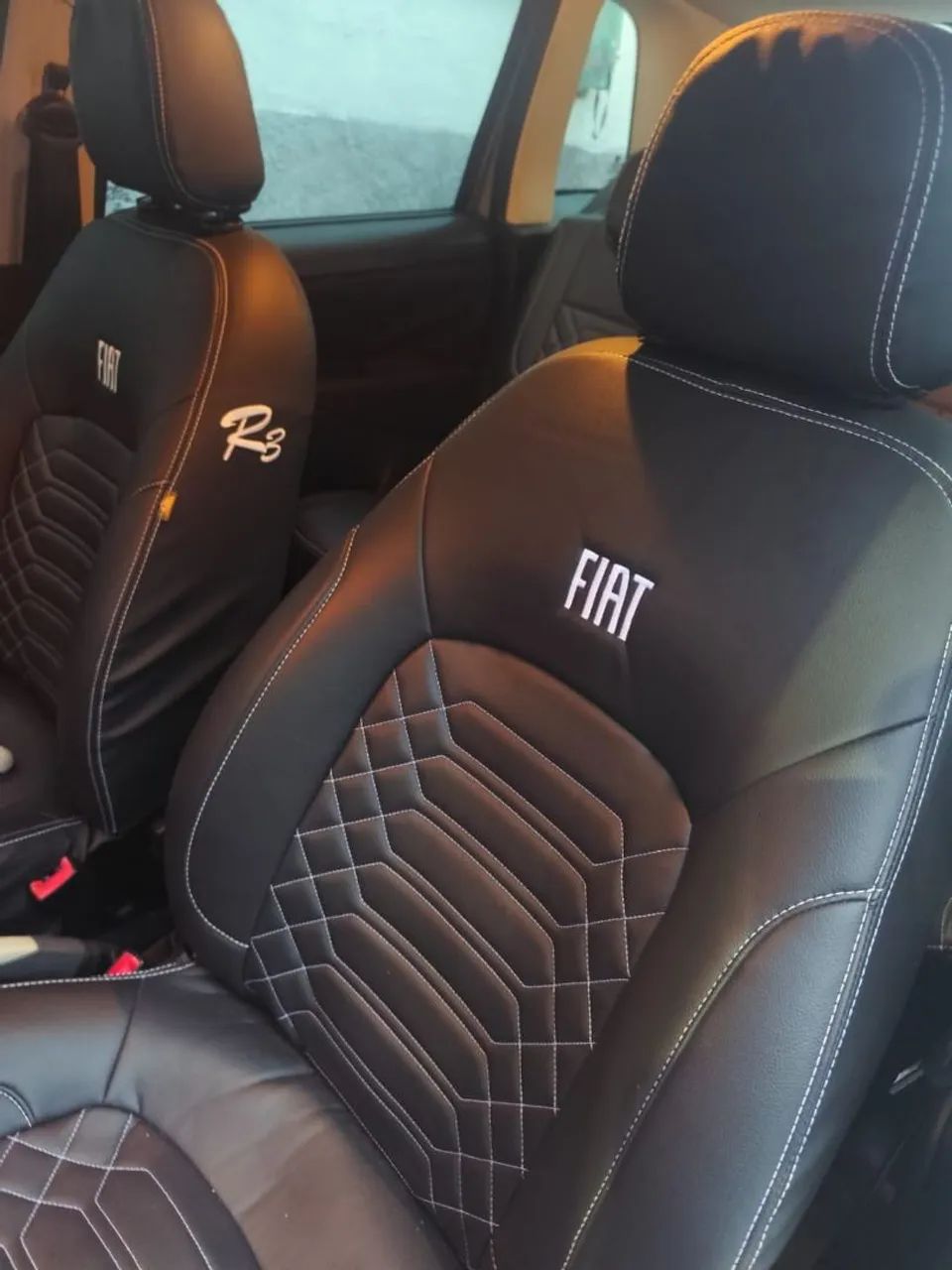 Fiat Idea Attractive 1.4 Fire Flex 8V 5P 2014 - Foto 4