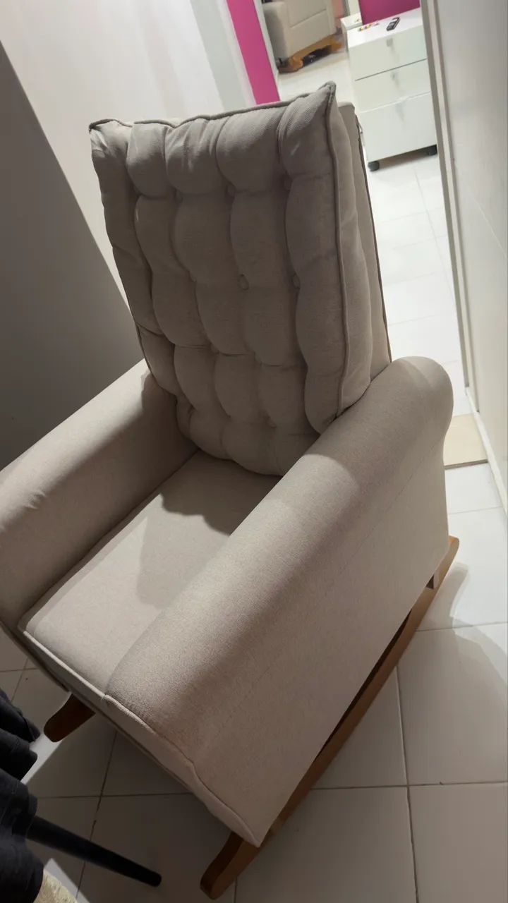 Poltrona com balanço  - Foto 4