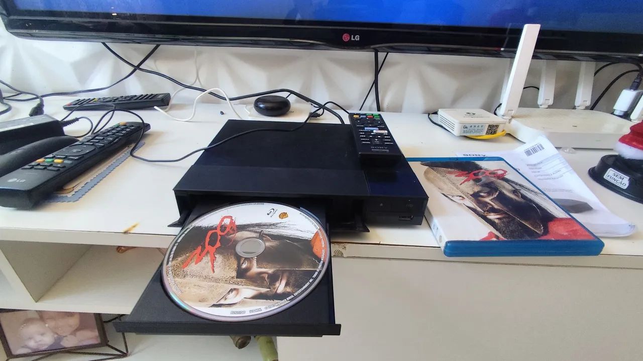 Blu-ray e DVD da Sony, modelo Sony BDP-S1500. - Foto 2