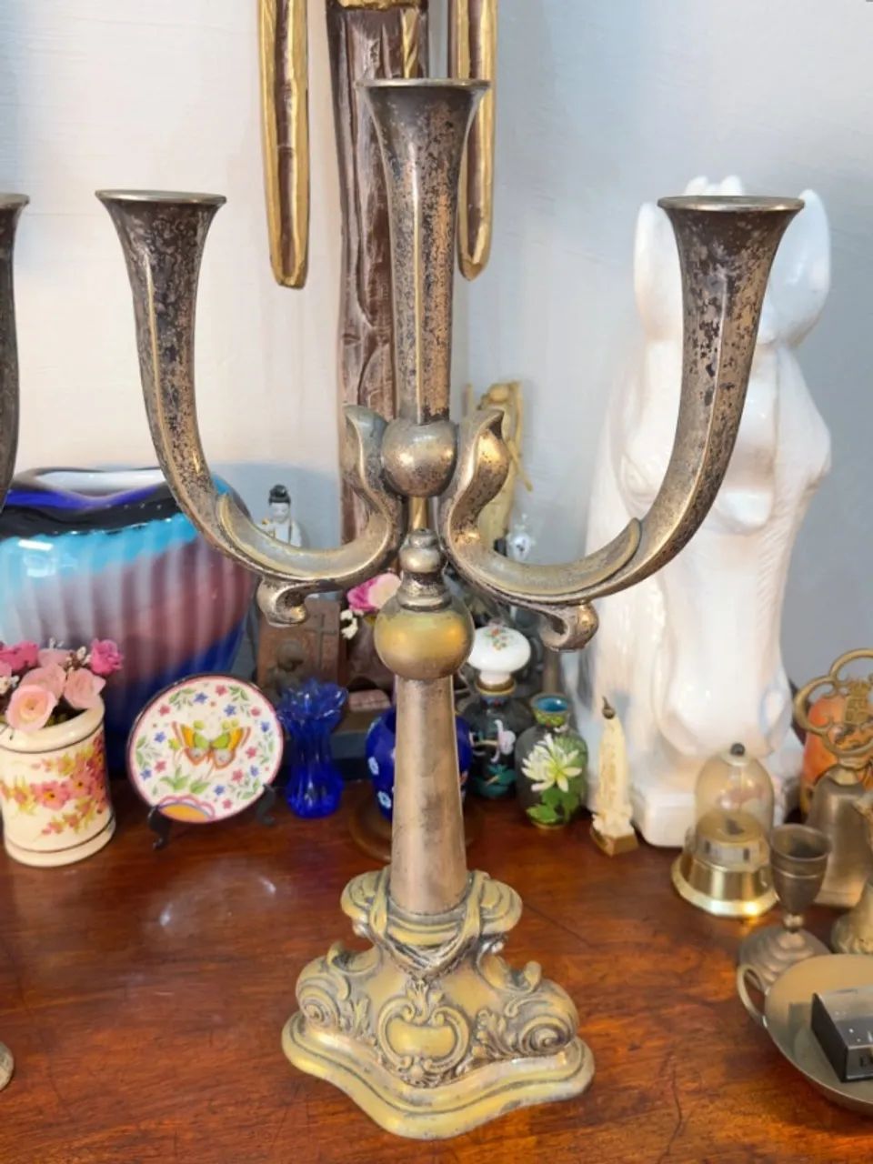 Candelabros em Metal Trabalhado - Foto 2