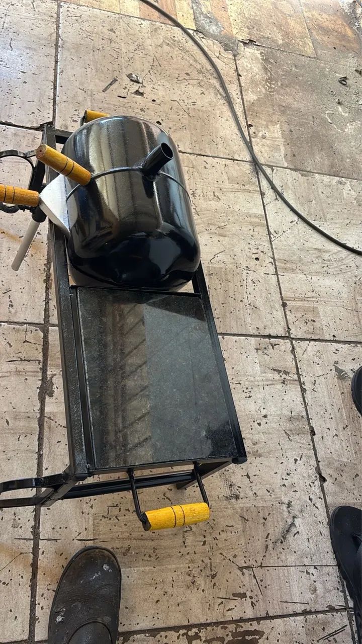 Churrasqueira com Suporte para Canoa - Foto 2