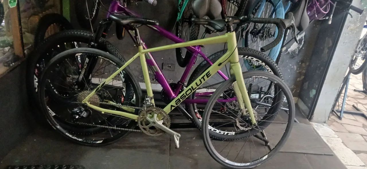Bicicleta absolute gravel 