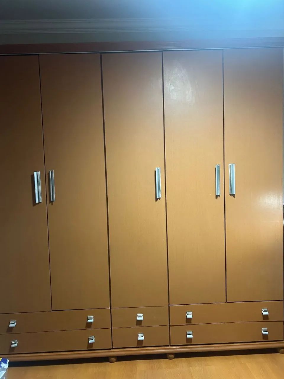 Guarda roupa 5 portas