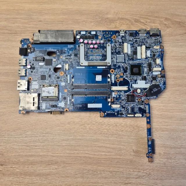 Placa Mãe Avell G1512 New Core I7-4600mq Completa Funcionando - Foto 2