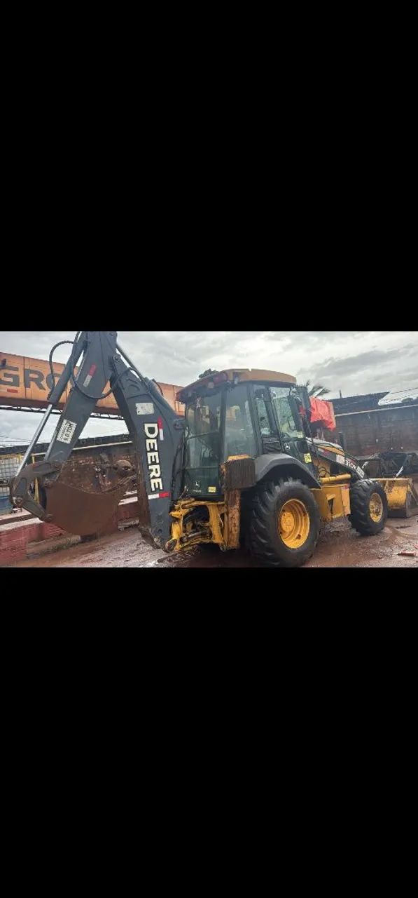 RETROESCAVADEIRA JOHN DEERE 310K  - Foto 4
