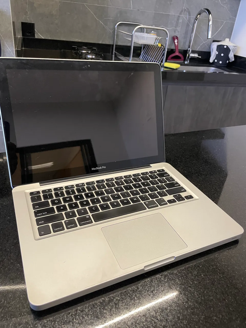 macbook pro 2012 i5 8gb ram
