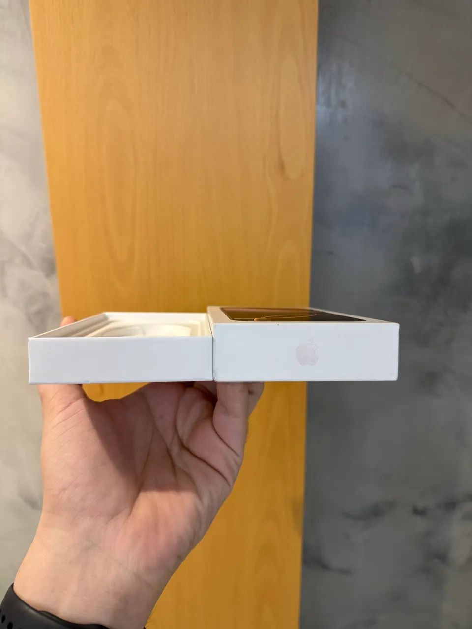 Caixa de iPhone 16 Pro 128GB Desert  - Foto 5