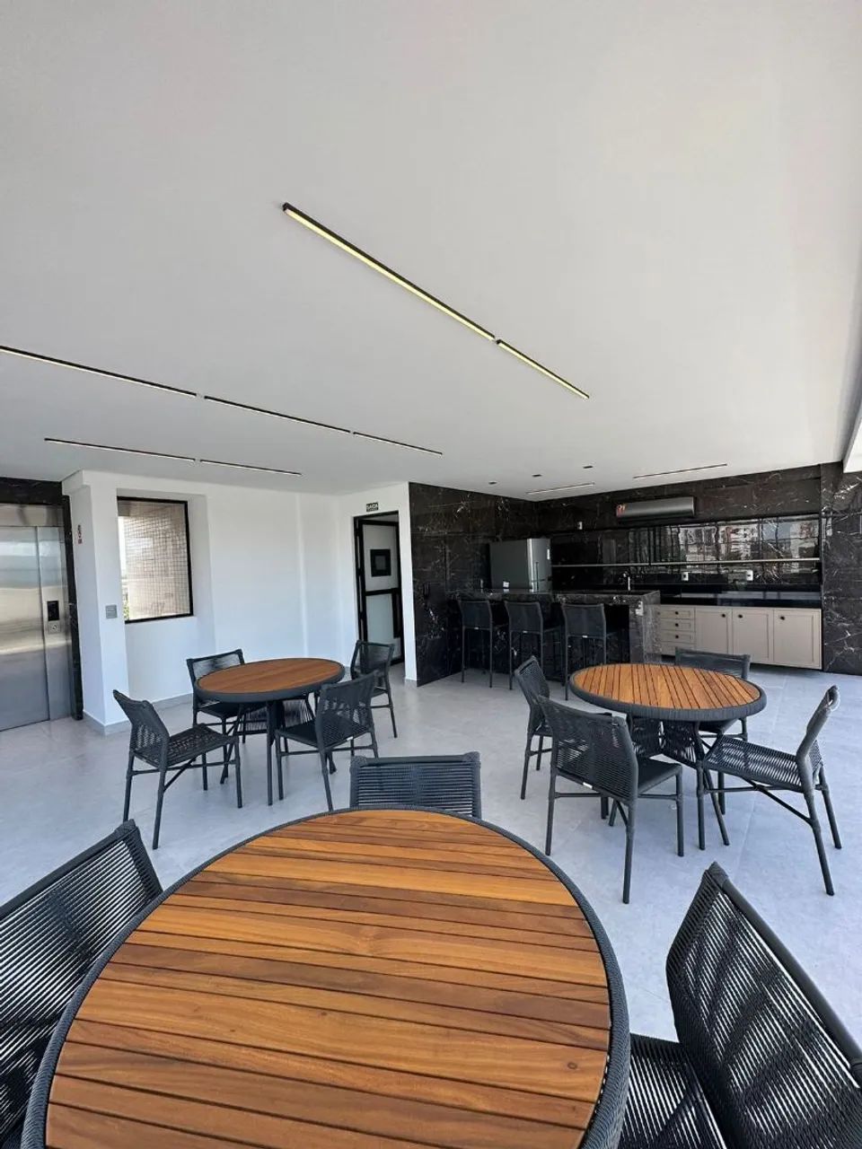 Alugo Flat Mobiliado em Intermares 100 metros do Mar - Foto 3