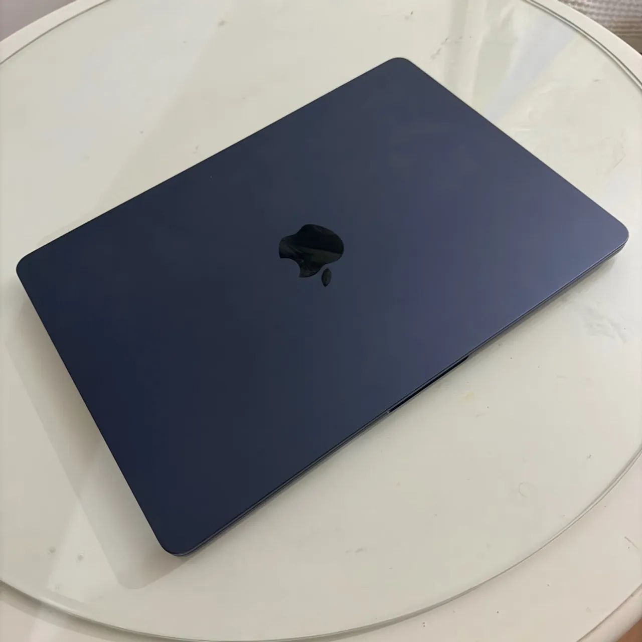 MacBook Air M2 13,6