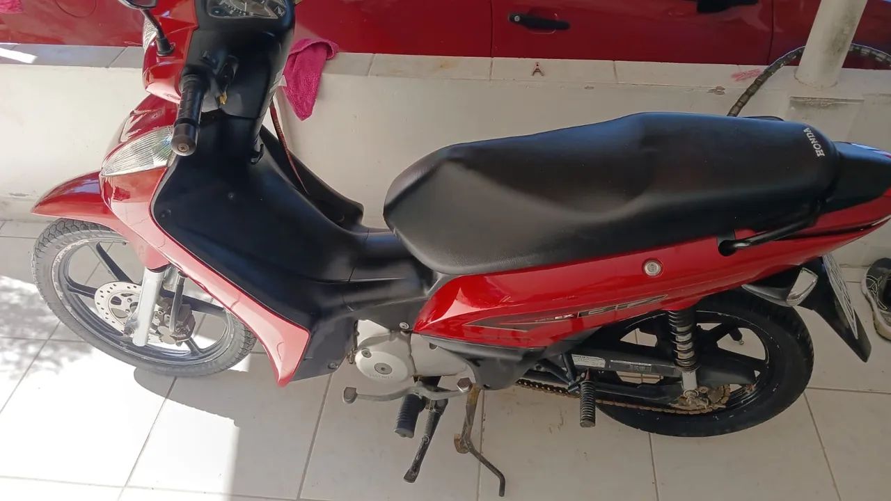 Honda Biz 125 EX 2012  - Foto 4