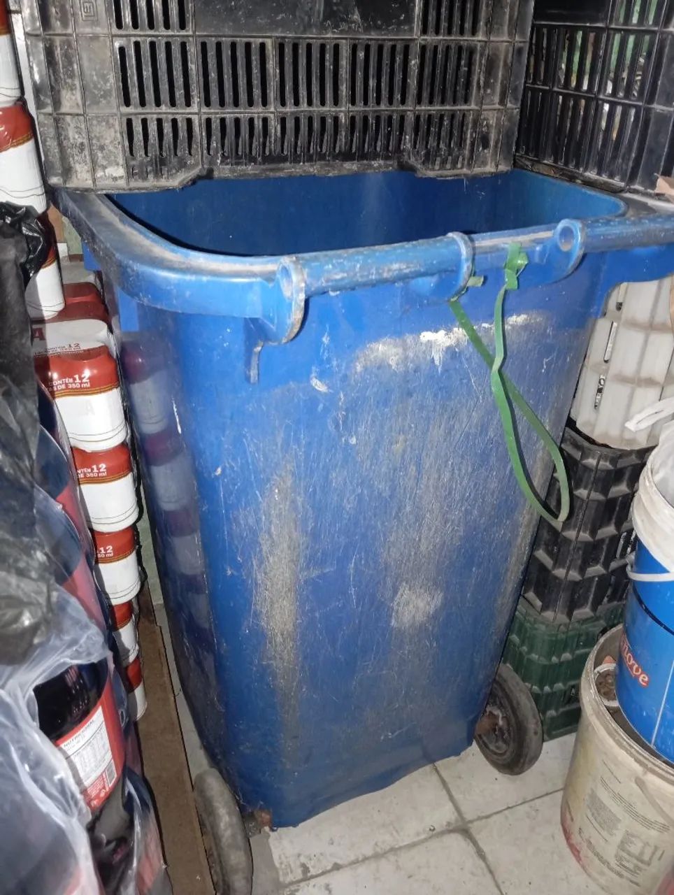 trash container446520034476042241