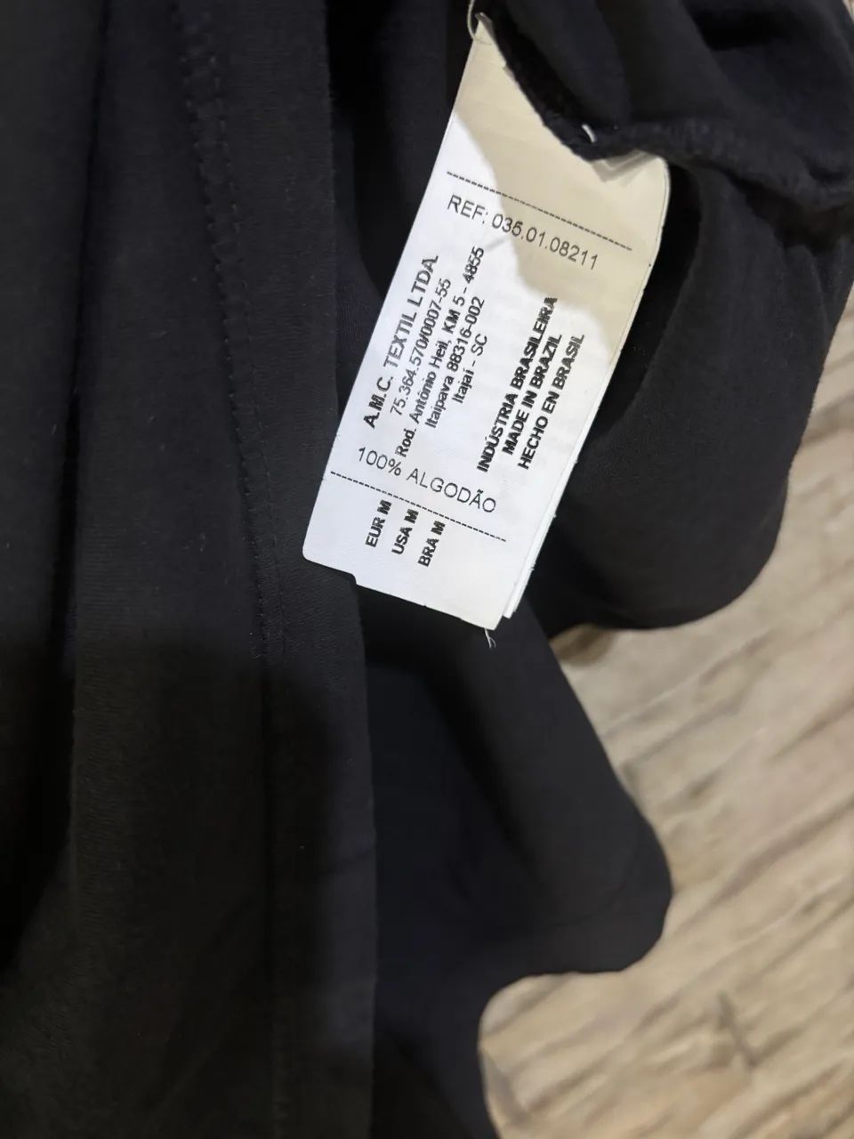 Camiseta Colcci Surf tamanho M - Foto 2