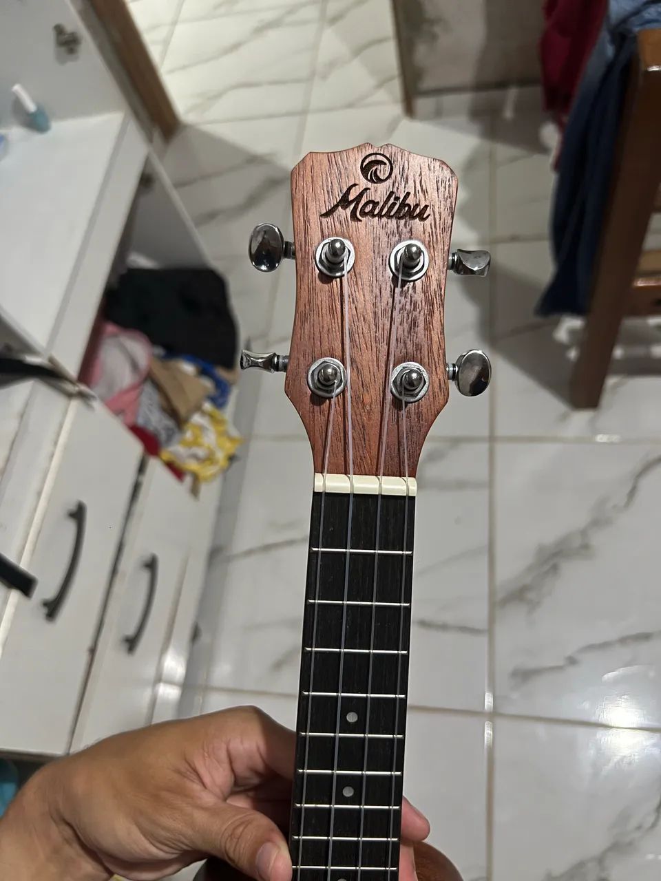 UKULELE - Foto 3