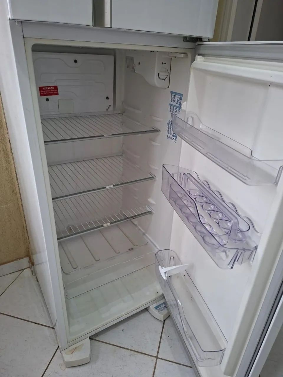 Geladeira Electrolux DC235 260L - Foto 4