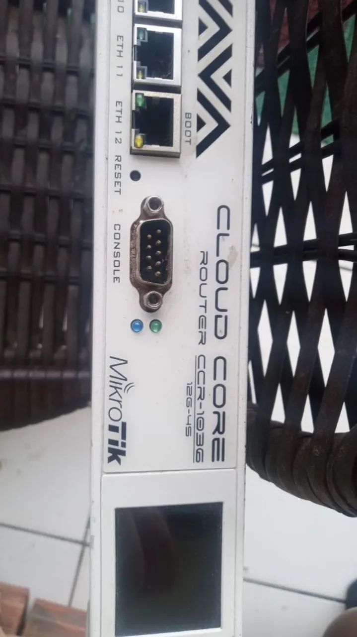CCR1036-12G-4S<br> - Foto 2