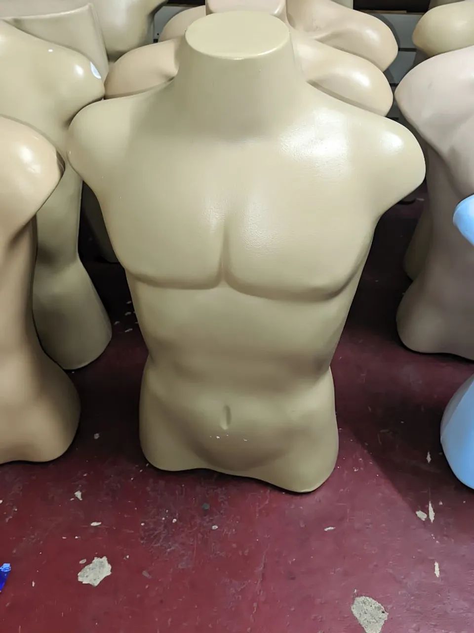 Bustos para roupa masculino  - Foto 2