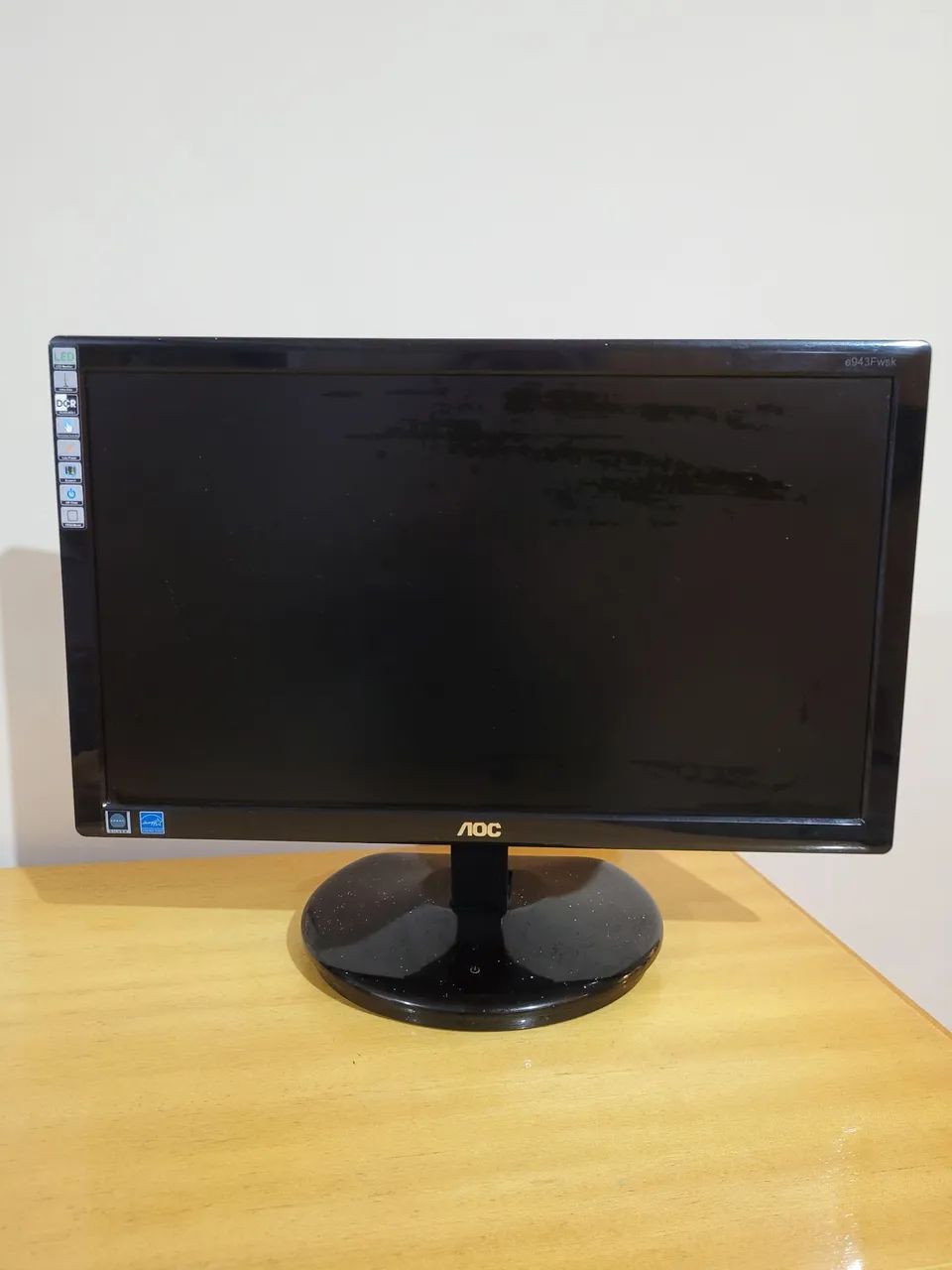 Monitor AOC 18,5" LED e943Fwsk