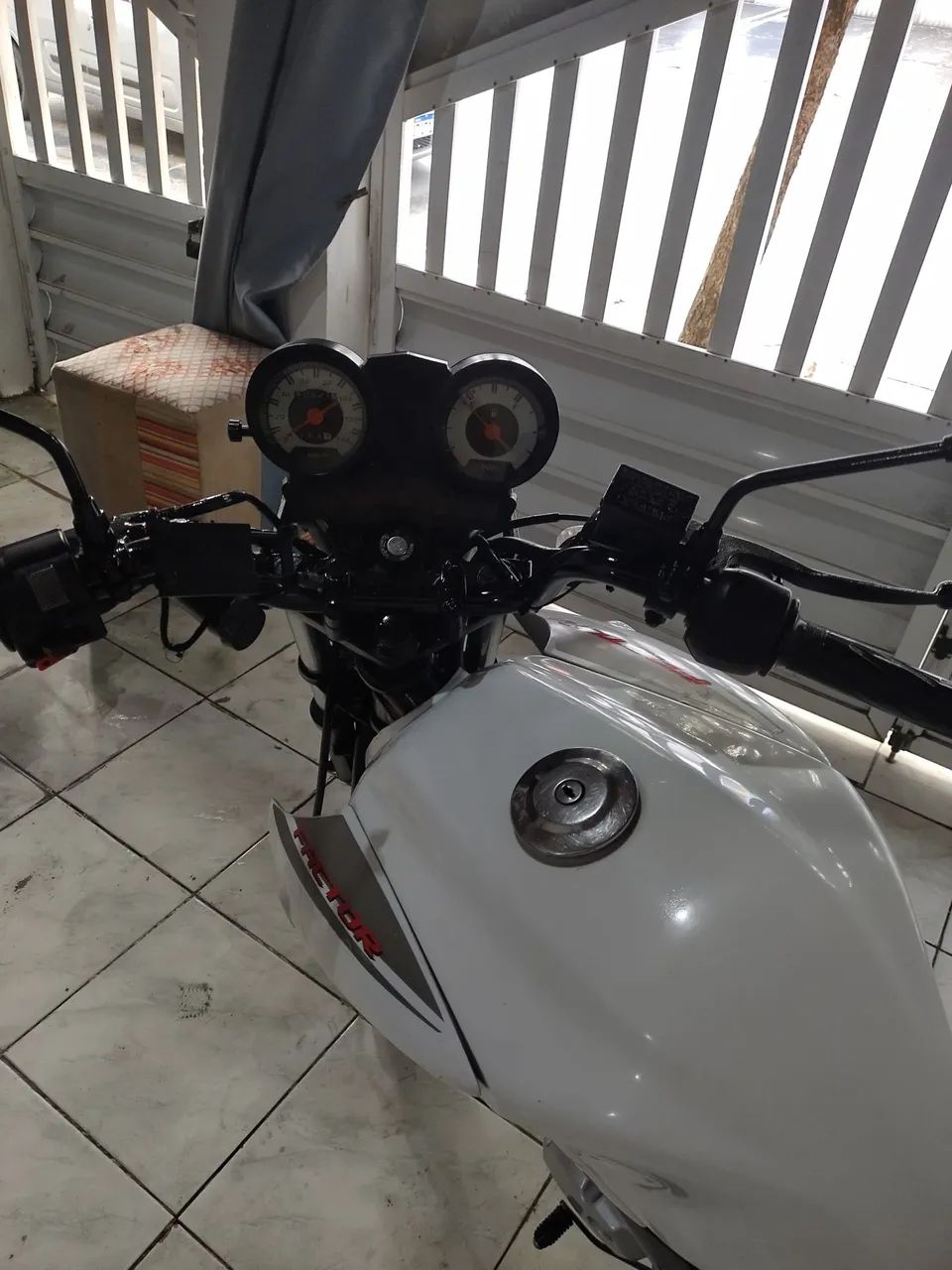 Vendo factor 2015 - R$ 8.600 tem conversa  - Foto 2
