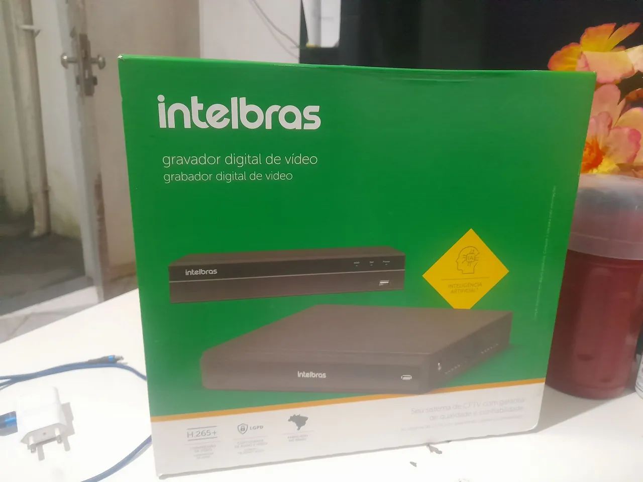 Dvr 4 canais com HD 2tb