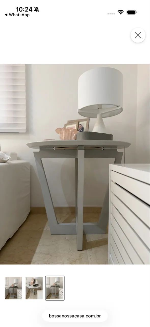 Mesa lateral redonda laca cinza Breton 80 cm de diametro