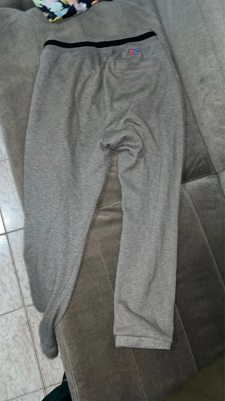 Calça moletom Primitive (colecionador)  - Foto 2
