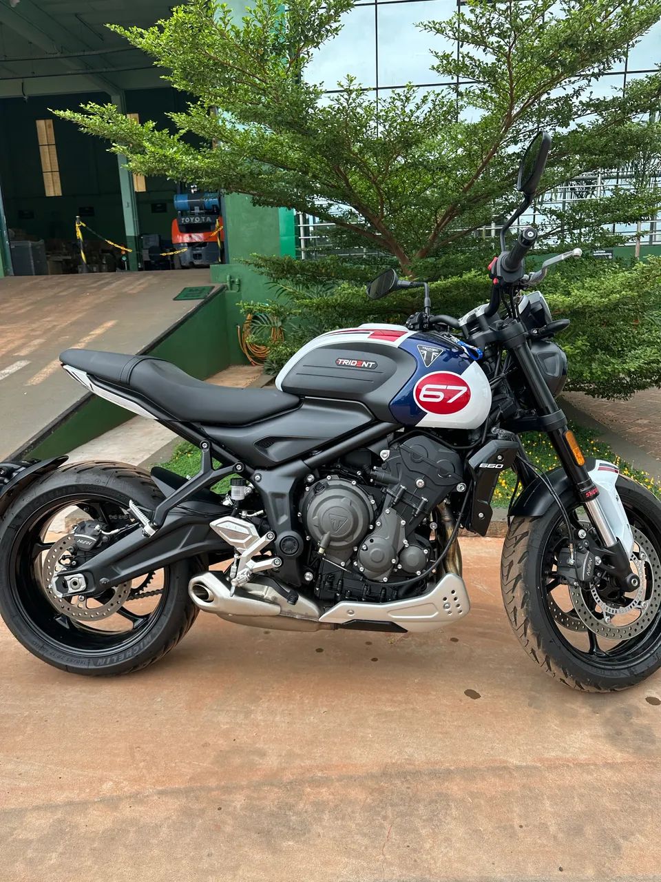 Triumph Trident 660 Tribute 2024/2025! - Foto 2