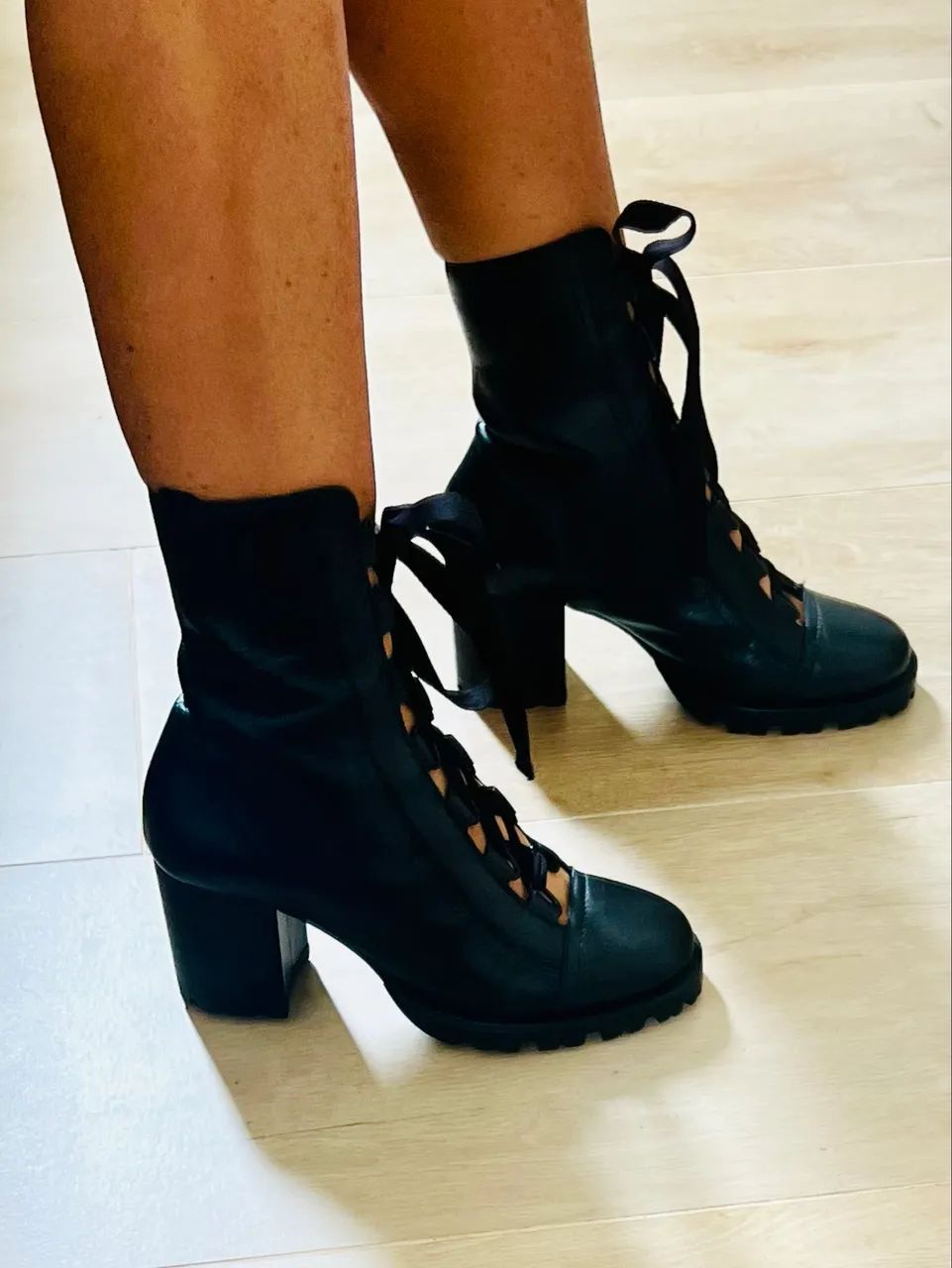 Bota Schutz novíssima. - Foto 5