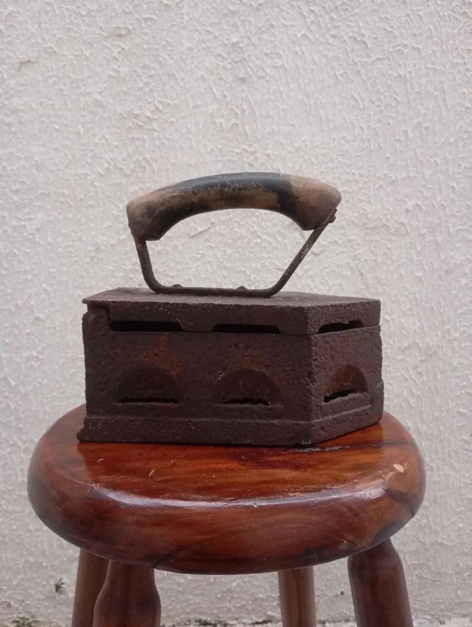 Ferro de passar Antigo a brasa - Foto 2