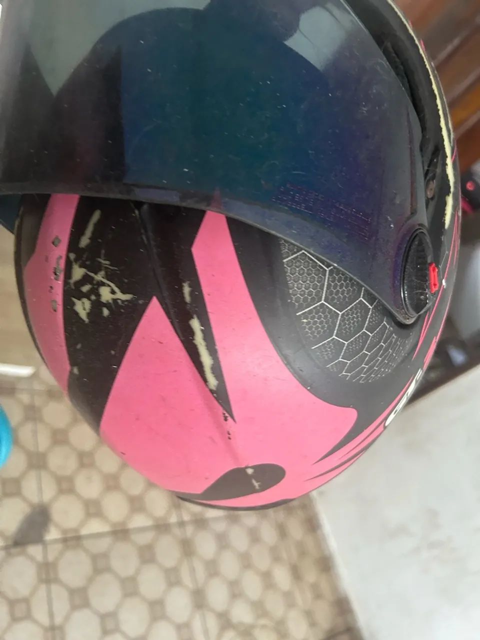 Vendo Capacetes pra moto