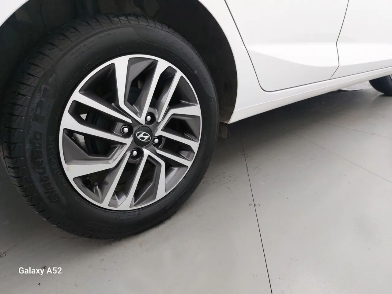 Hyundai HB20 Limited 1.0 Flex 12V Mec., foto 14 de 18