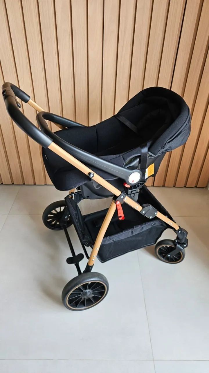 Carrinho de bebê com moisés e bebê conforto - Foto 2