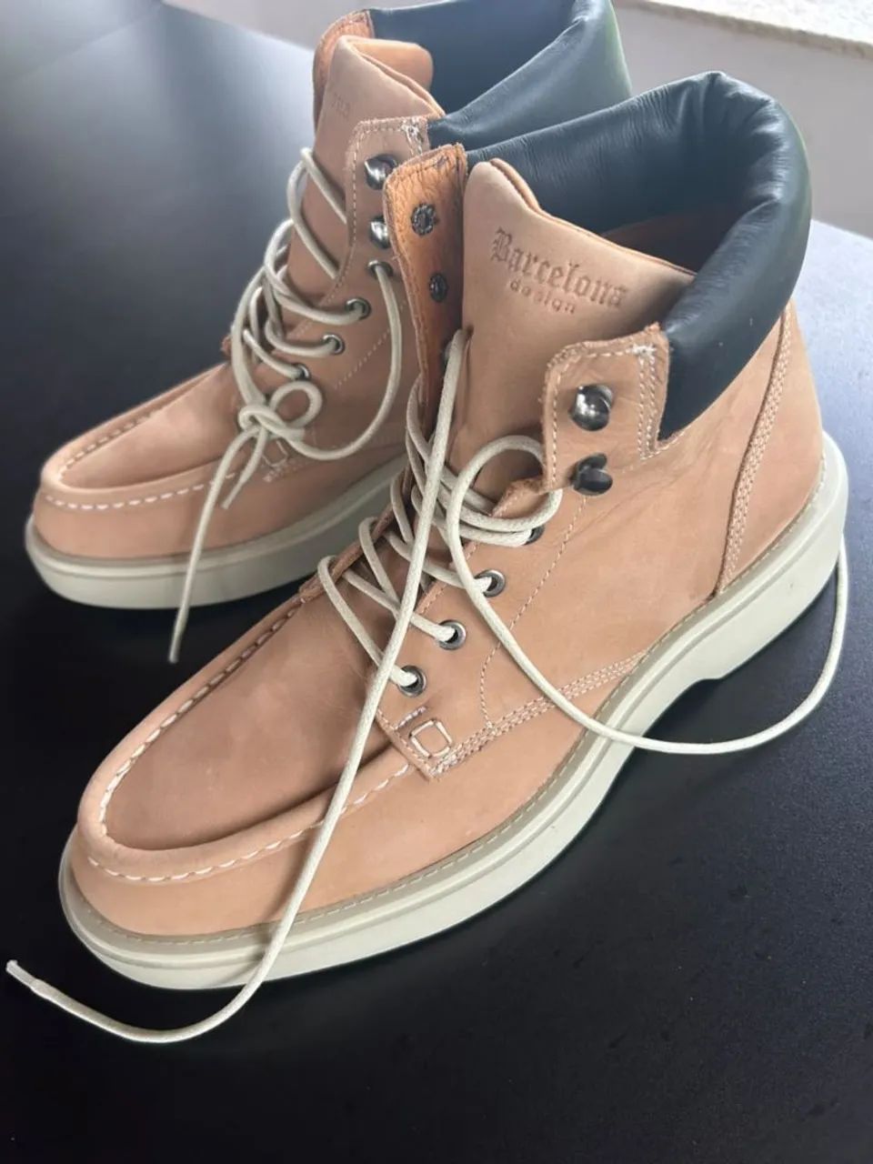 Bota de Couro Barcelona - Foto 4