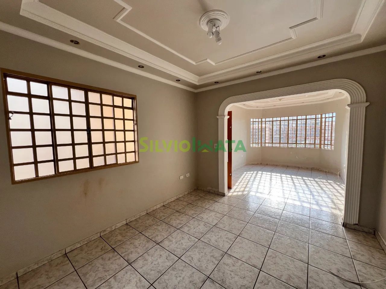 EXCELENTE CASA AMPLA, 03 QUARTOS SENDO 01 SUÍTE PARA MORAR, PRÓXIMO DA AV. DR. ALEXANDRE R - Foto 5