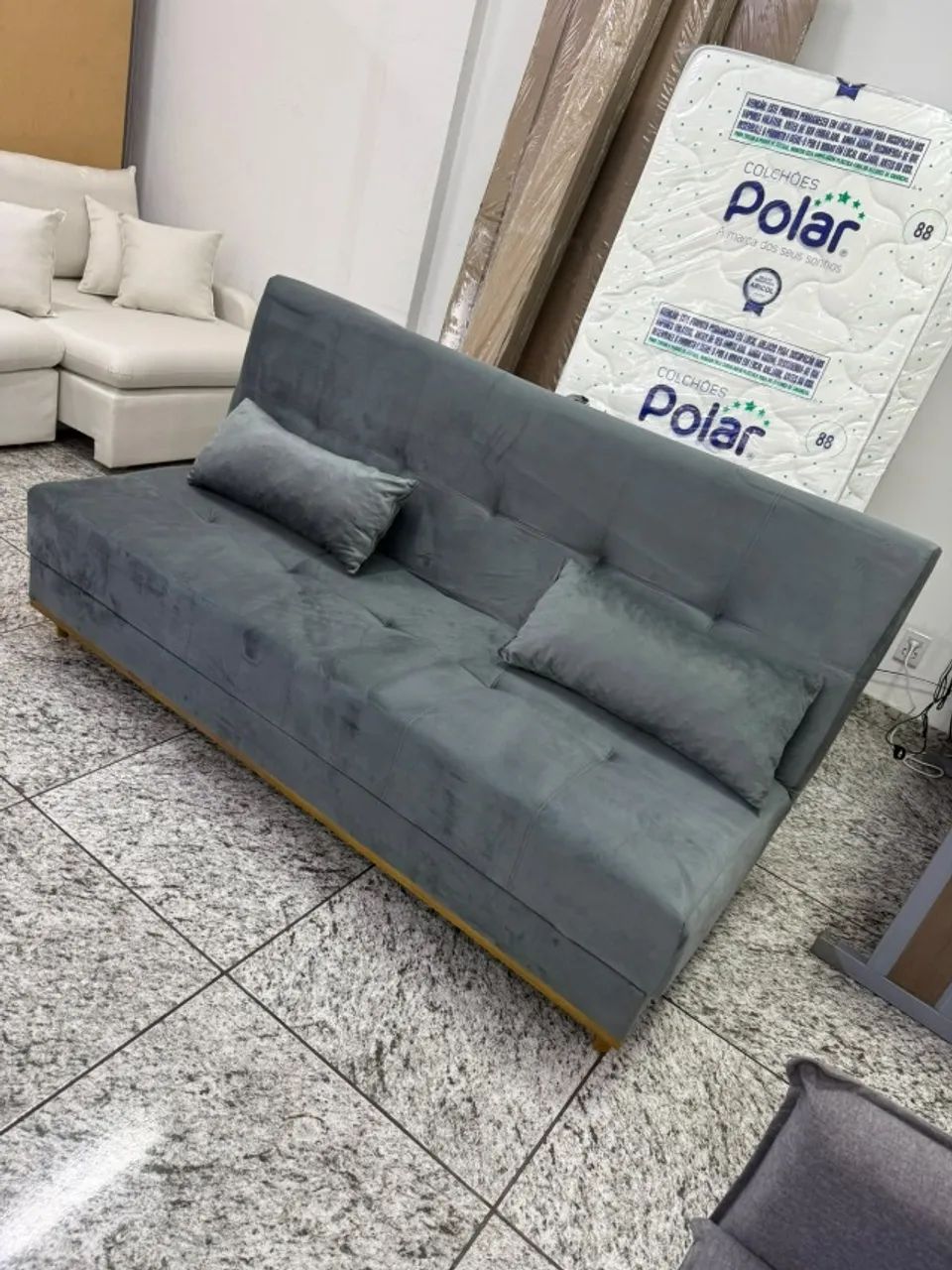 SOFÁ-CAMA CASAL 1,80M EM VELUDO ? CONFORTO E PRATICIDADE - Foto 2