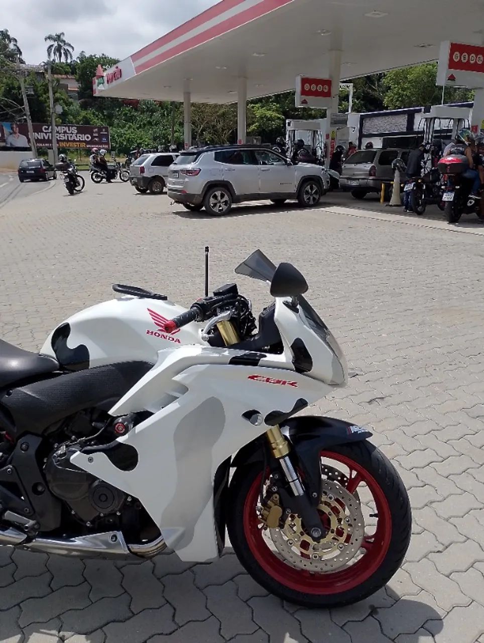 CBR 600F Personalizada  - Foto 4
