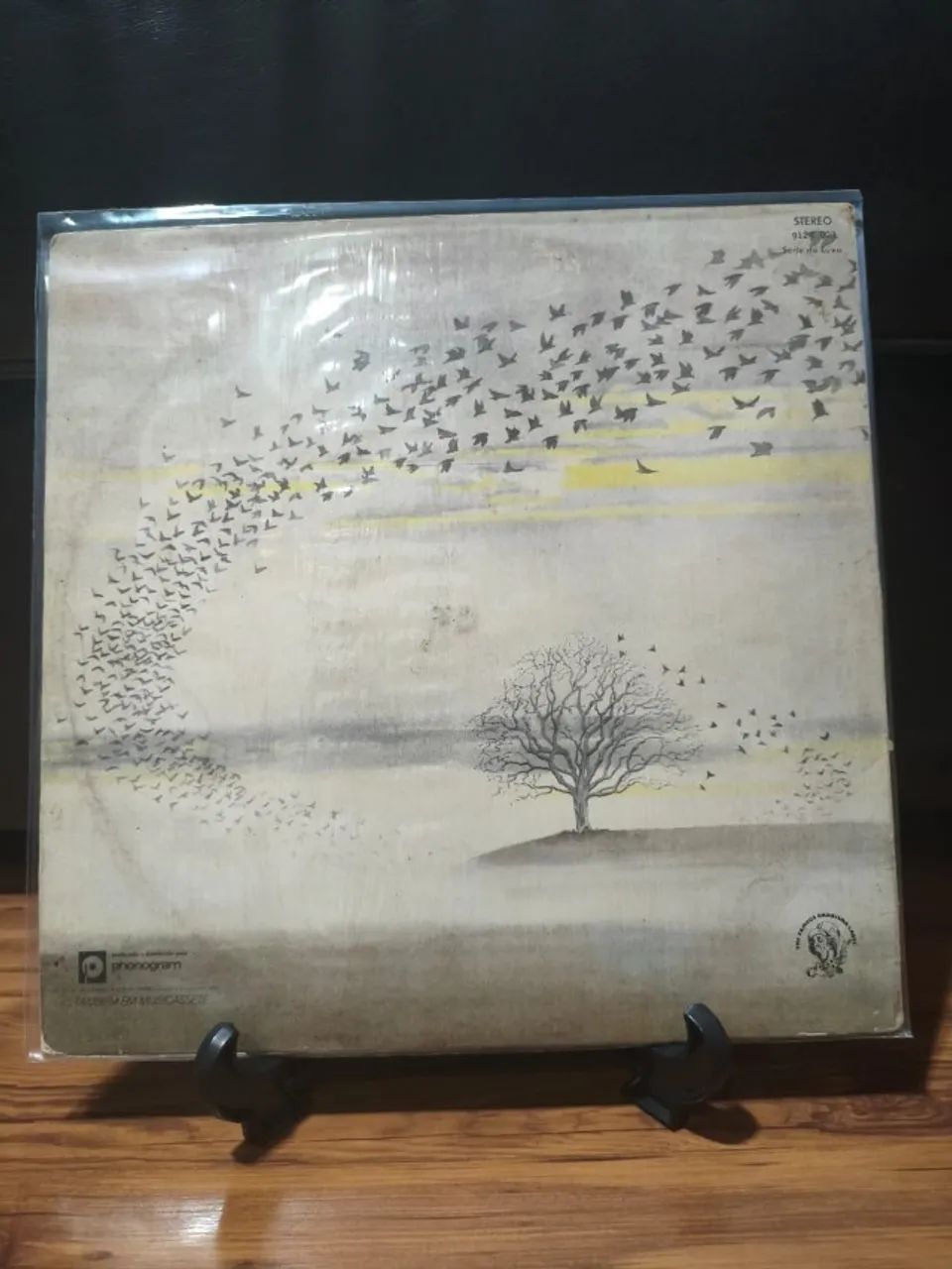 LP - Genesis - Wind and Wuthering - R$ 45 - Foto 2