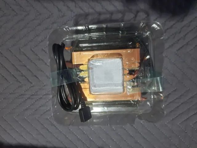 Cooler AMD Wraith Prism  - Foto 2