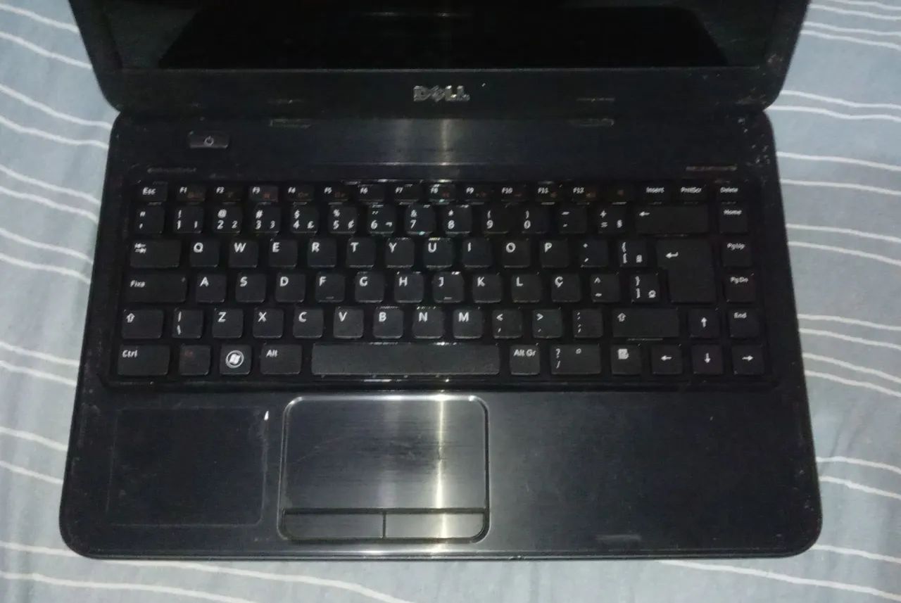 Notebook Dell antigo com defeito - para peças/conserto - Foto 2