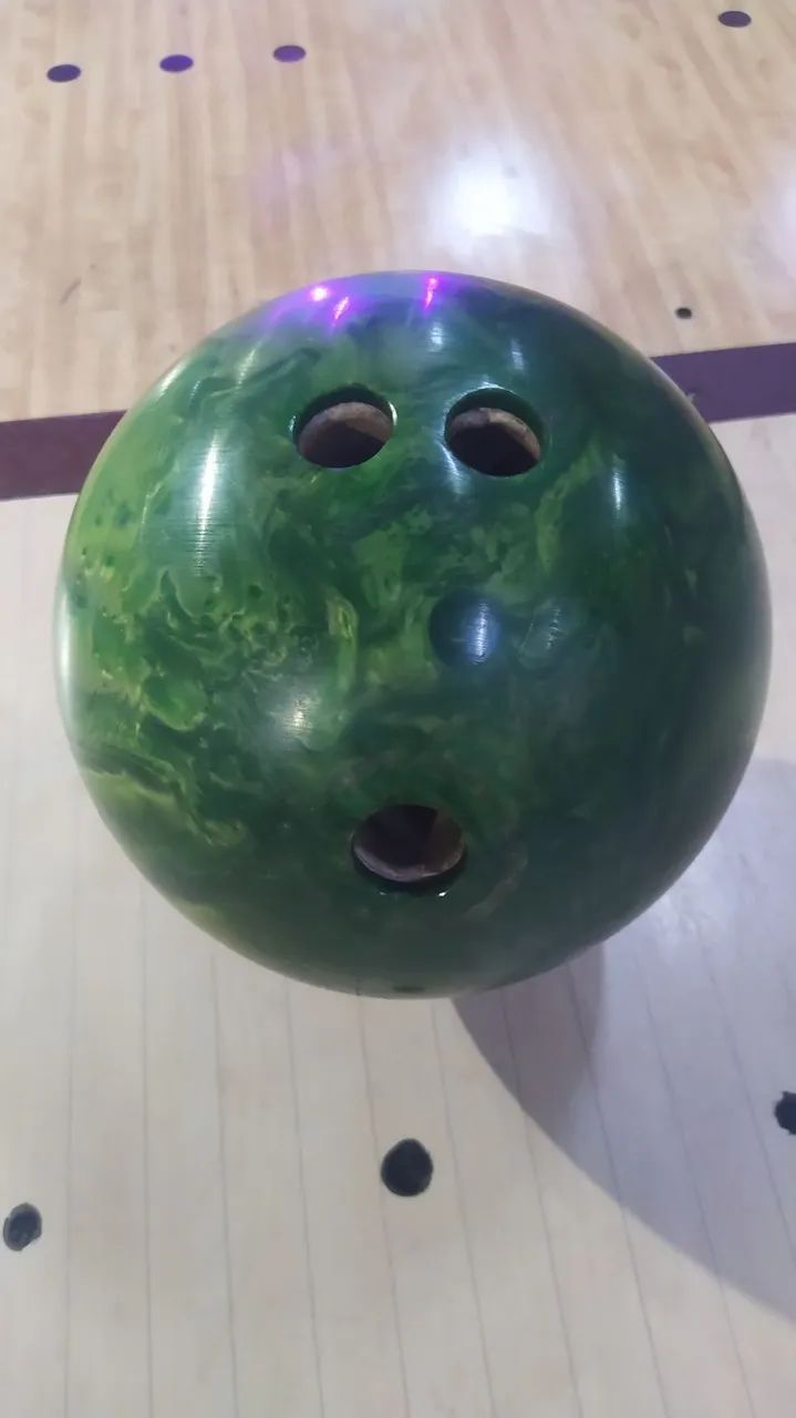 Vendo bola de boliche  - Foto 3