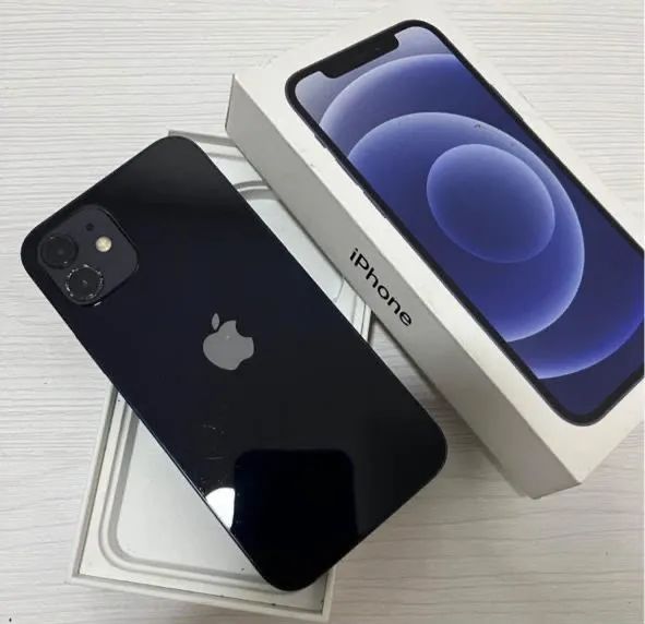 iPhone 12