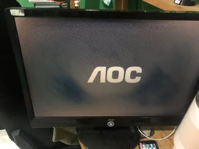 Lote 3 Monitores Samsung e AOC - Ligam, com Defeito