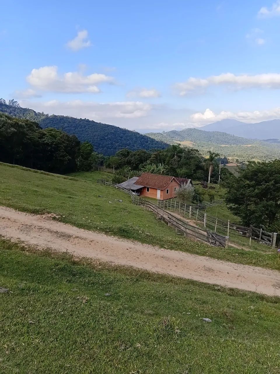 Vendo Sítio com escritura pública no Rio Miguel/Águas Mornas