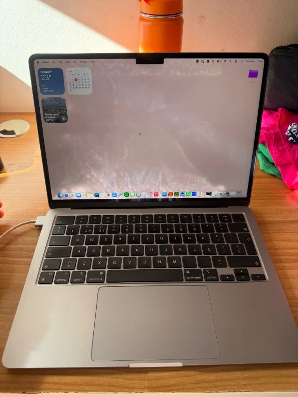 MacBook Air (M2 series) - 2022- GPU 8?core - 16 GB RAM - 256 GB
