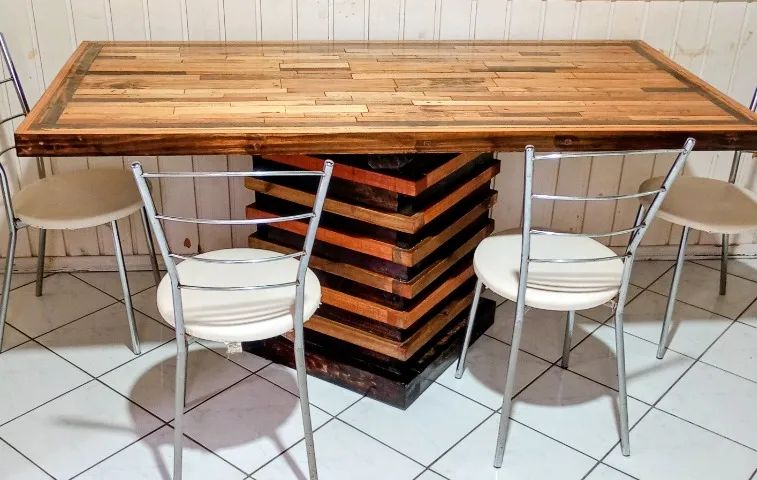 Mesa Madeira Maciça 